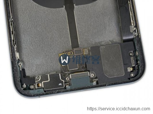 iPhone 11 Pro Max屏幕电池拆机详解及北京最新手机维修价格