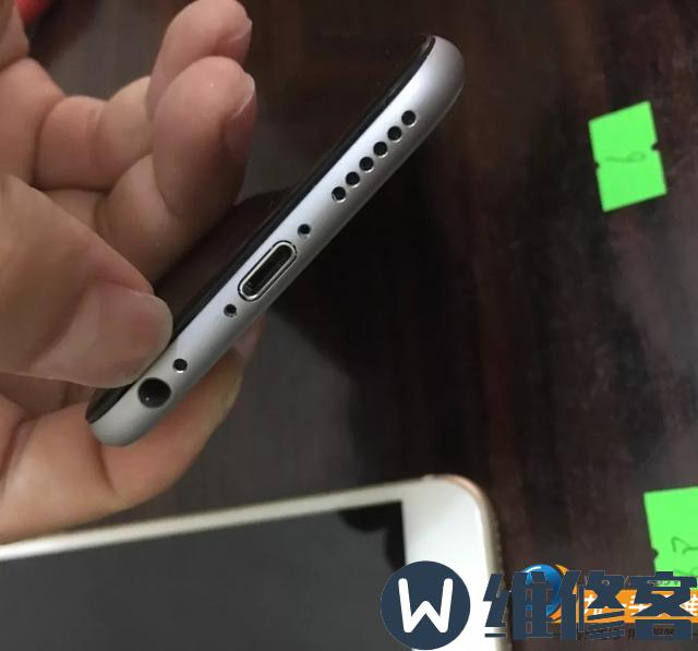 iPhone7手机屏幕怎么拆?南京iPhone维修点分享苹果换屏维修教程