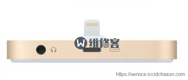 北京手机维修教大家iPhone8手机如何充电的同时使用耳机