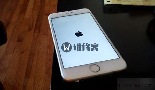 广州苹果维修为你解析出现白苹果的缘故以及正确应对方法