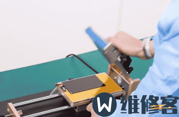 郑州苹果维修点告诉你iPhone X原装屏与国产屏区别在哪里？