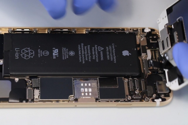 苹果维修网分享iPhone6苹果手机换电池技巧