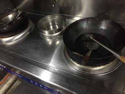 杭州奇田燃气灶维修服务电话--贝名服务中心