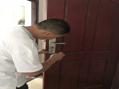 三亚汽车锁开锁上门服务/正规备案/全城服务