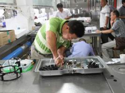 天津真金燃气灶维修电话(全国24小时)
