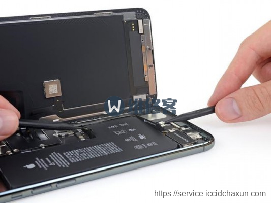iPhone 11 Pro Max屏幕电池拆机详解及北京最新手机维修价格