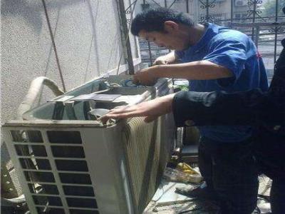 黑水县格力空调维修服务电话--贝名维修服务中心