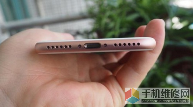 iPhone的防水功能怎么样？有防水功能就不会进水吗？