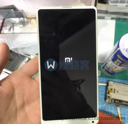 上海手机维修为您分享小米mix2陶瓷版手机屏幕换屏维修过程
