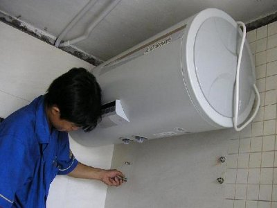 合肥阿里斯顿热水器维修服务电话