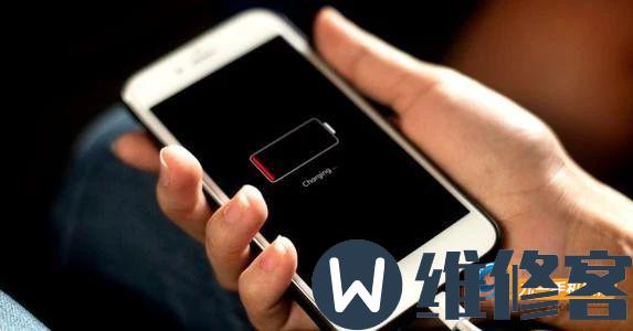 苹果iPhone XR电池耐用吗_快充是否会损伤iPhone电池？