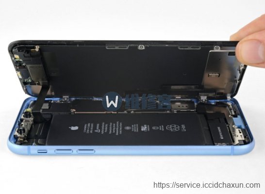 手机维修网图文详解iPhone XR电池更换步骤