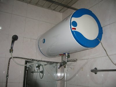 秀英区美的热水器维修电话(全国24小时)