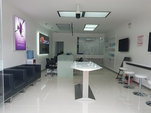 东莞华为手机维修点：东莞万江北大资源御城店