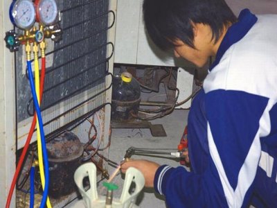 雁塔区新飞冰箱维修服务电话