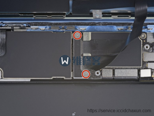 手机维修网图文详解iPhone XR电池更换步骤
