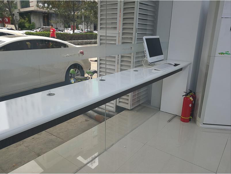 长沙华为维修点：长沙建湘路店