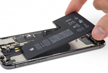 青岛苹果手机维修点分享iPhone XS手机换电池维修教程-手机维修网