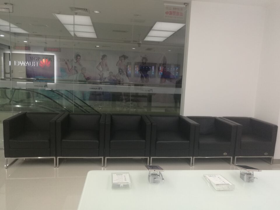 郑州华为授权维修点：郑州曼哈顿升龙大厦店