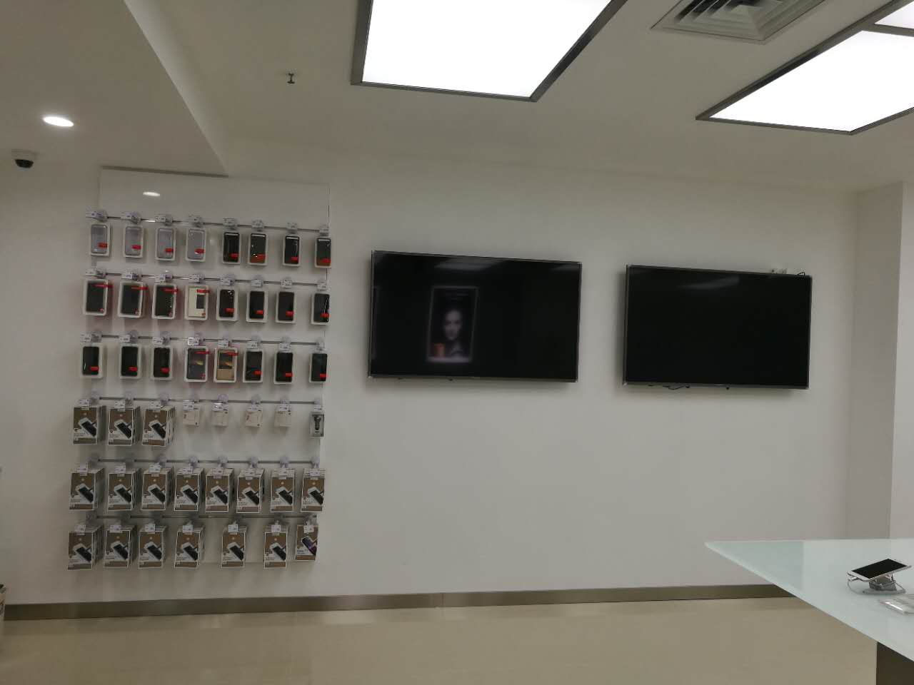 上海华为授权维修点：上海五角场万达店