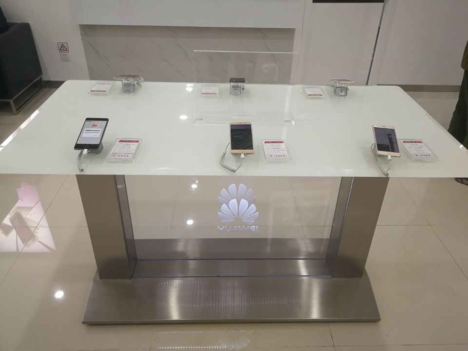 重庆华为售后服务点：重庆解放碑店