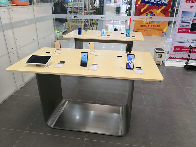 深圳华为维修点：深圳石岩店