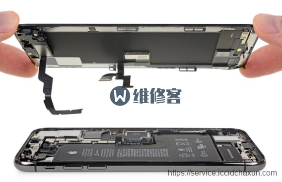 青岛苹果手机维修点分享iPhone XS手机换电池维修教程