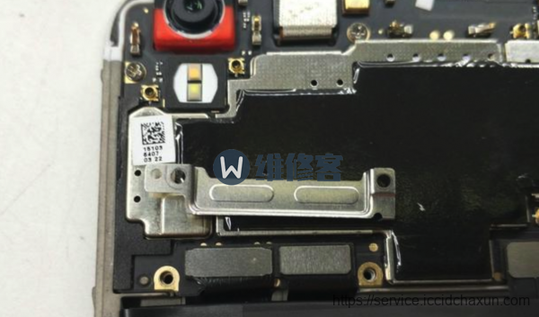 苏州手机维修OPPO R9 PLUS碎屏换屏幕多少钱？试试自己换屏