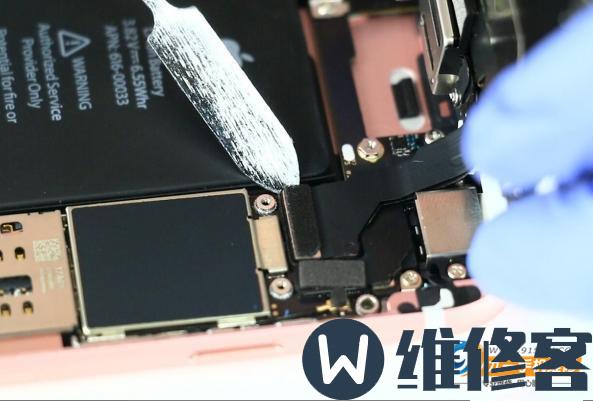 iphone6S手机内存不足该不该换？尽量做好这两点，能再战两年！