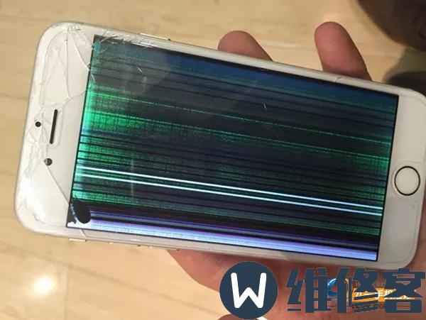 iPhone XS手机屏幕碎屏怎么办_天津iPhone XS手机换屏多少钱？