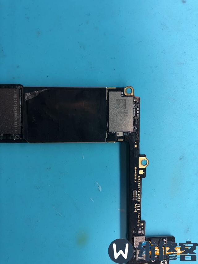 杭州苹果手机维修点分享iPhone 8Plus手机碎屏维修流程