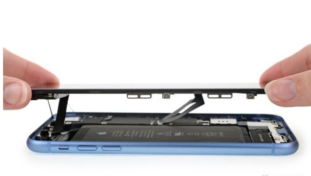 iPhone XR手机耗电太快怎么办？杭州苹果维修点教你换电池技巧