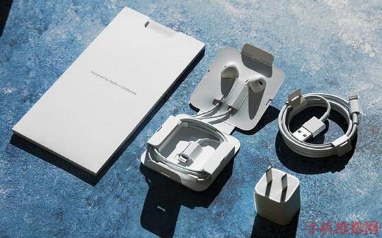 大连苹果维修点分享iPhone新款手机购机验机指南！