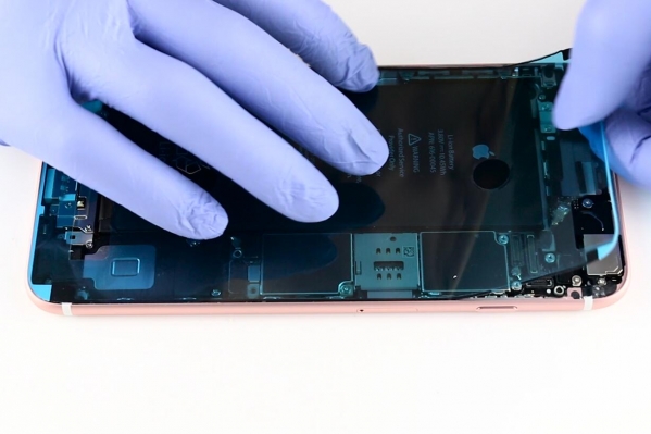 手机维修教程之：更换iPhone6S Plus Home键【图文教程】