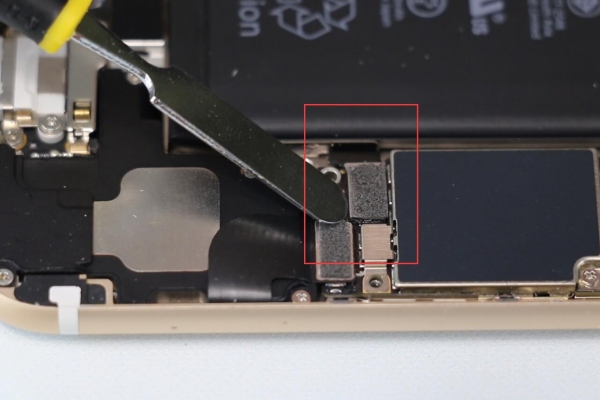 苹果维修网分享iPhone6苹果手机换电池技巧