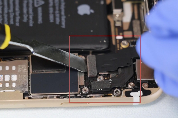 苹果维修网分享iPhone6苹果手机换电池技巧