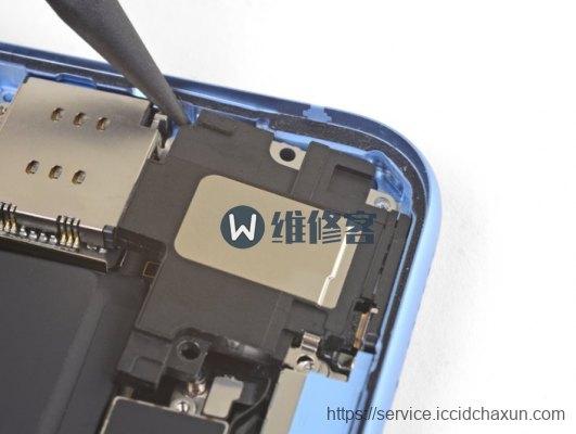 手机维修网图文详解iPhone XR电池更换步骤