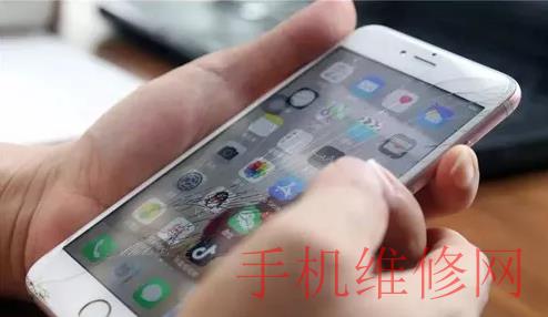北京苹果维修点告诉你苹果8/8plus屏幕碎了换屏要多少钱？