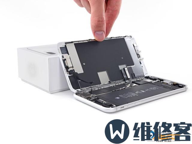 杭州苹果iPhone 8Plus换屏幕多少钱？iPhone 8Plus更换屏幕流程