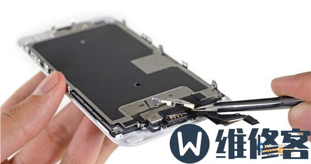 郑州苹果维修点告诉你iPhone X原装屏与国产屏区别在哪里？