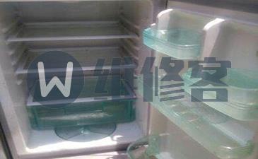 美菱冰箱漏水有哪些可能的原因？怎么解决？