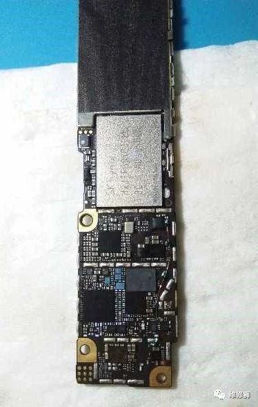 手机维修自学教程之iPhone 6 不定时循环重启如何维修？