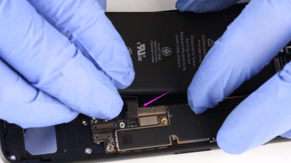 武汉苹果维修点教你如何给iPhone7换电池？