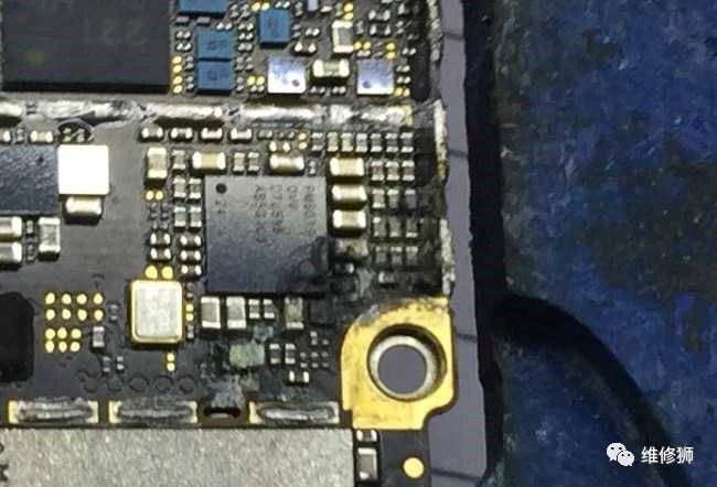手机维修自学教程之iPhone 6进水后不开机怎么维修？-手机维修网