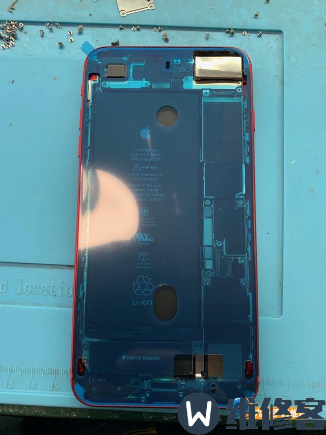杭州苹果手机维修点分享iPhone 8Plus手机碎屏维修流程